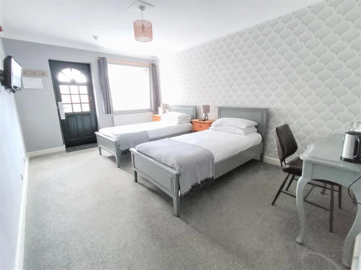 Woodcote Hotel Hooton